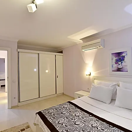 Royal Palm Apartment Bodrum